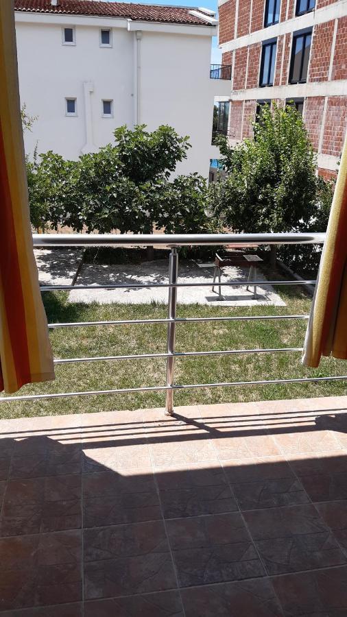 Apartments Idolga Bar Cameră foto