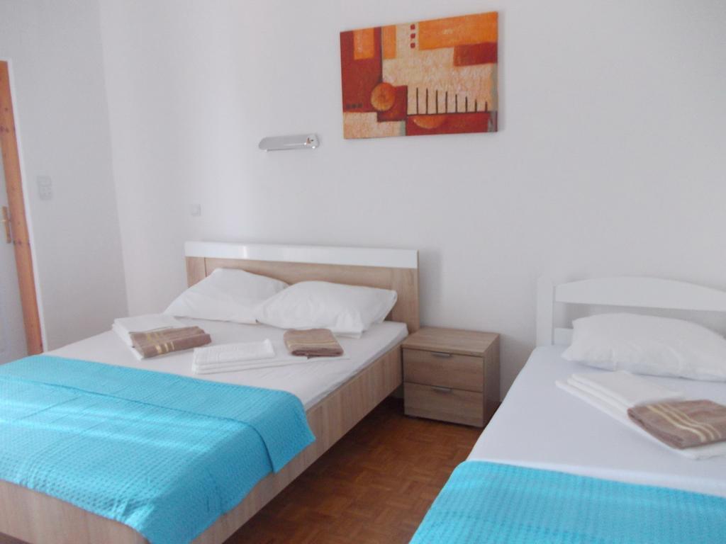 Apartments Idolga Bar Cameră foto